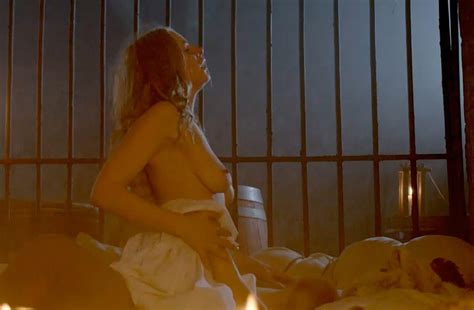 Rebecca Ferguson Rides A Guy In The White Queen Porn 57 Ru