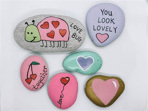 Valentines Day Painted Rock Designs The Love Spreading Treasure Hunt