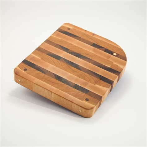 Cutting boards from a stair step - getting fancier - BitsOfMyMind