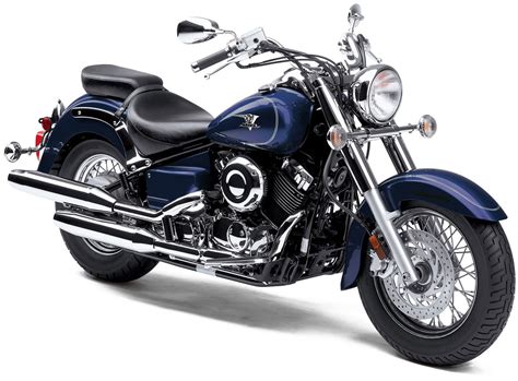 Additional motorcycle road tests and motorcycle comparison tests are available at the road tests section of motorcyclecruiser.com. Motorcycle Pictures: Yamaha V-Star 650 Classic - 2011
