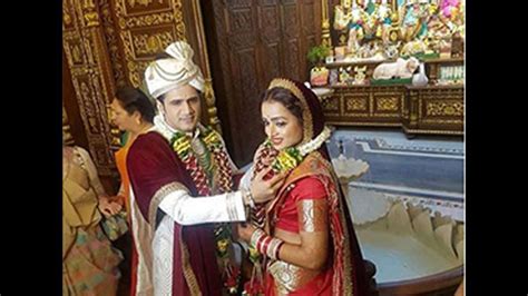 Yeh Rishta Kya Kehlata Hais Parul Chauhan Gets Hitched Shivangi Joshi