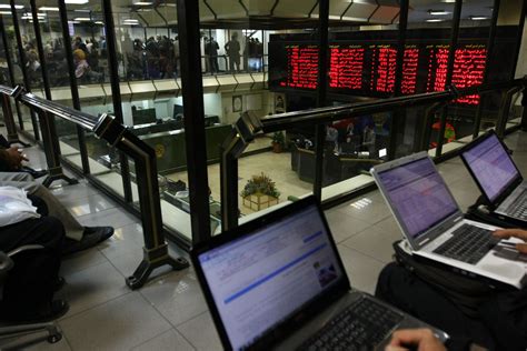 Banks Lift Tehran Stocks | Financial Tribune