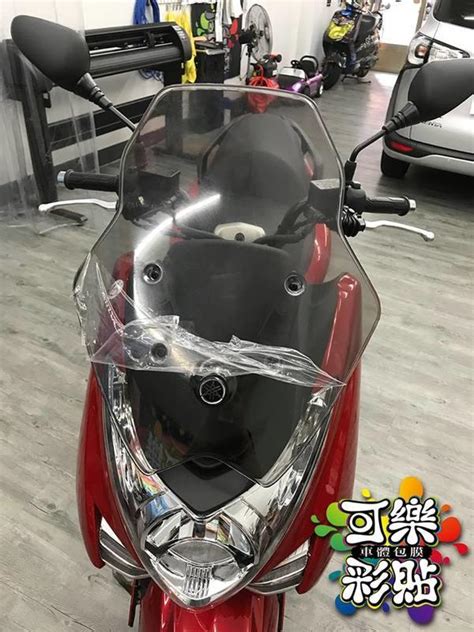 可樂彩貼車體包膜YAMAHA SMAX 燻黑風鏡貼膜 汽機車彩貼設計 車身彩貼 各式彩貼應有盡有 露天市集 全台最大的網路購物市集