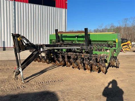 Absolute John Deere 515 Grain Drill Res Auction Services