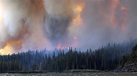 Satellite Captures Dramatic Scale Of North American Wildfires Photos