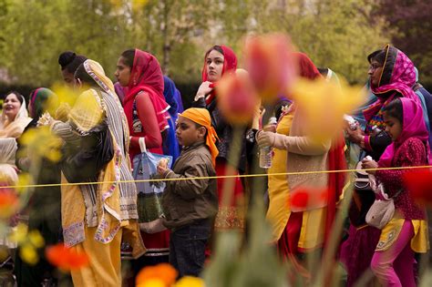 Vaisakhi What Is The Sikh Festival And How Is It Celebrated