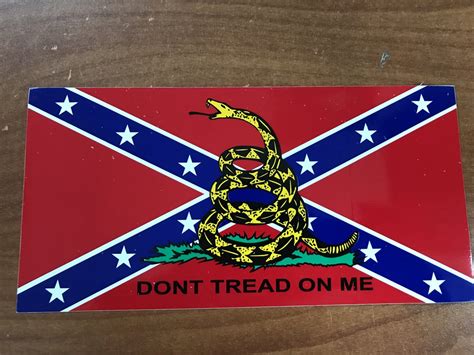 One half of flag painted traditional colors, other half painted with the gadsden flag. Confederate Flag Dont Tread On Me - 1024x768 Wallpaper - teahub.io