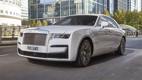 Rolls royce motorcars sells their it is the rolls royce ghost. 2020 Rolls-Royce Ghost: Review, Price, Photos, Features, Specs