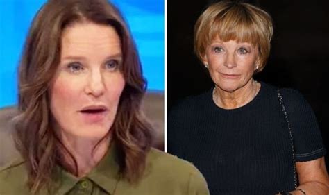 Anne robinson has been confirmed as the first female presenter of countdown after being named as the outgoing nick hewer's replacement. Susie Dent rescued by new Countdown co-host Anne Robinson ...
