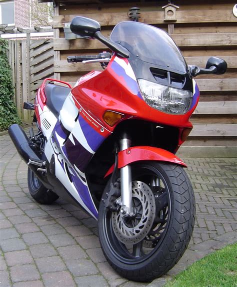 Find great deals on ebay for honda cbr 1000 hurricane. Review on the Honda CBR-1000F, based upon my personal ...