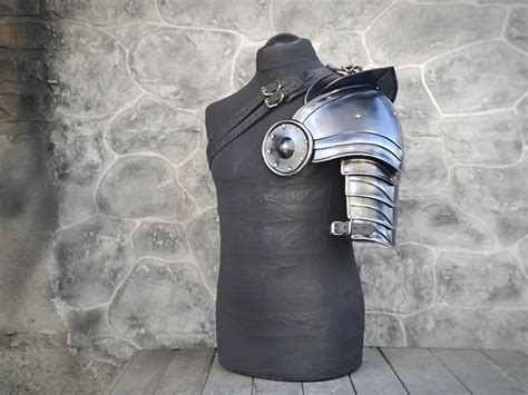 Single Pauldron Shoulder Armor For Warrior Gothic Clothing Etsy