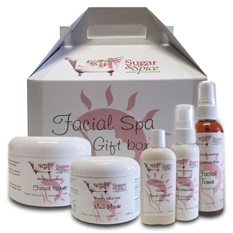 Happy birthday spa gift set, custom gift, spa kits & gifts, treat gift box, happy birthday gift. Facial Spa Gift Box | Sugar and Spice Bath and Bodycare Ltd.
