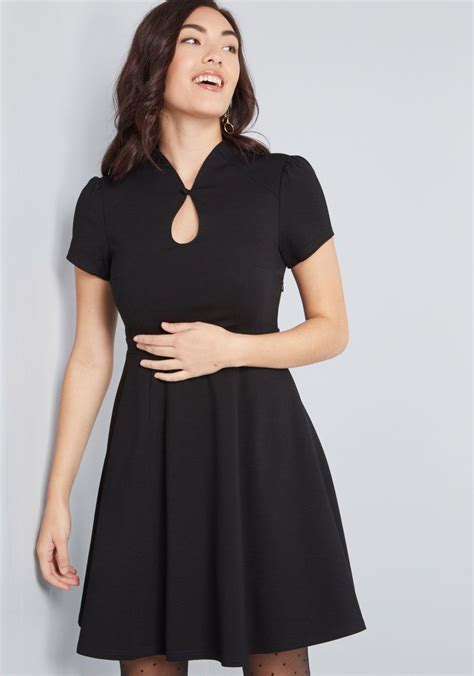 High Society Style Short Sleeve Dress In Black In Xl Modcloth Short