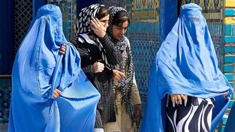 افغانستان میں خواتین کے کام کرنے پر پابندی ، تین فلاحی تنظیموں نے اپنا کام چھوڑ دیا Republic