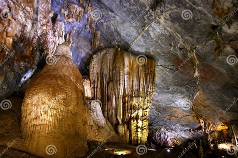 Paradise Cave Vietnam Impressive Limestone Formations Stock Image