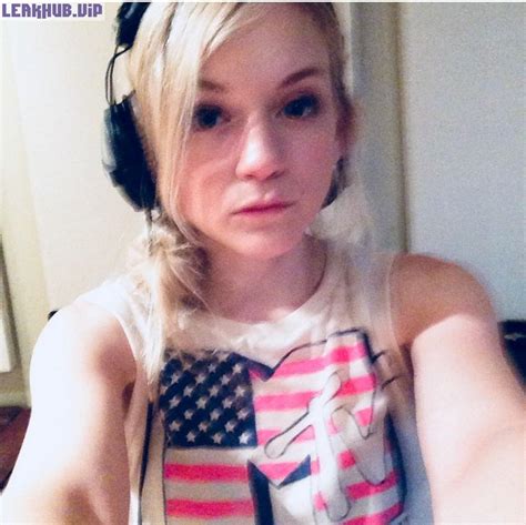 Emily Kinney Sexy Selfie 39 Photos Leakhub