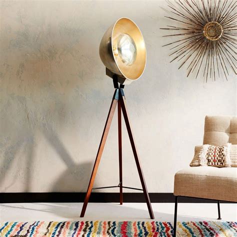 Studio Tripod Floor Lamp