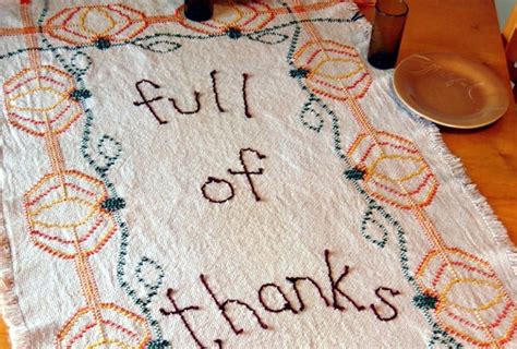 10 Thanksgiving Themed Embroidery Patterns