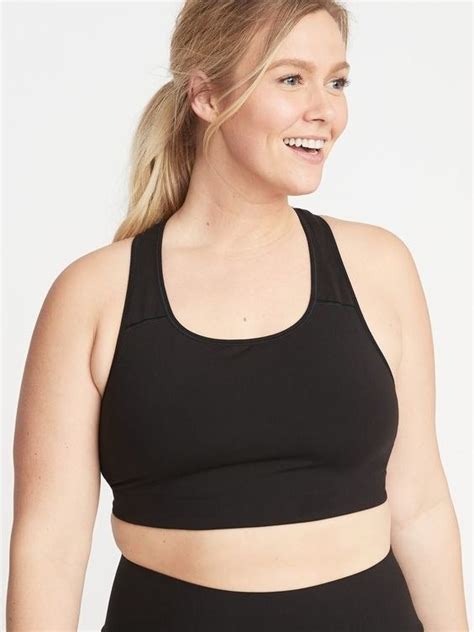 68% of women in the us wear a size 14 or above, making full figure women the majority. 31 Of The Best DD+ Sports Bras You Can Get Online