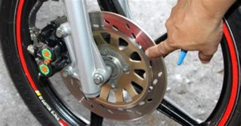 Kenapa Rem Cakram Sepeda Motor Lebih Diutamakan Pada Roda Depan