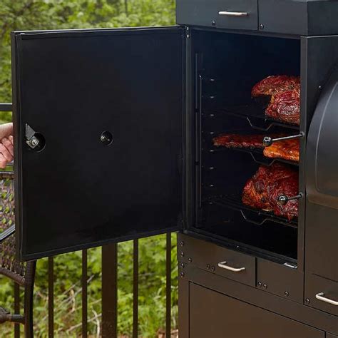 New Champion Competition Pro Louisiana Grills Wood Pellet