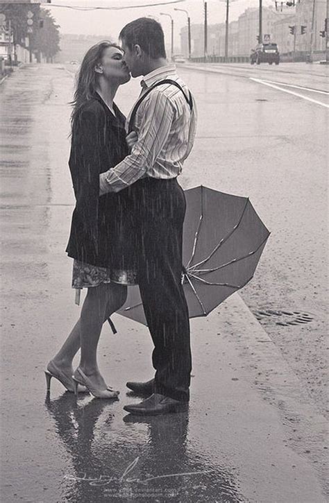 Cute Romantic Couples Black And White Photography In Rain Great Inspire