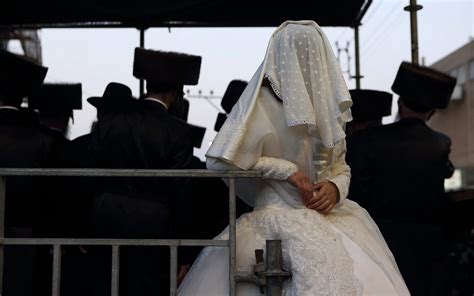 Young Ultra Orthodox Jews Increasingly Delaying Marriage — Report The
