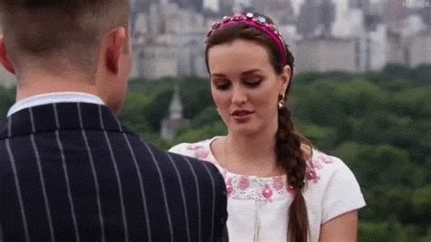 Sexy Blair And Chuck Relationship S From Gossip Girl Popsugar Love And Sex Photo 6