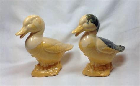 Vintage Pair 2 Yellow Green Marble Paint Duck Bird Figurine Statue
