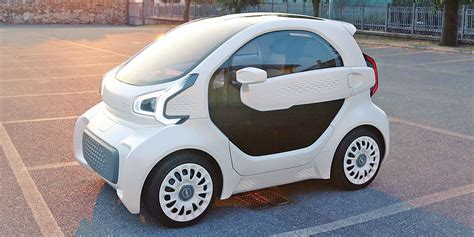 Worlds First 3d Printed Electric Car Takes Three Days To Build And