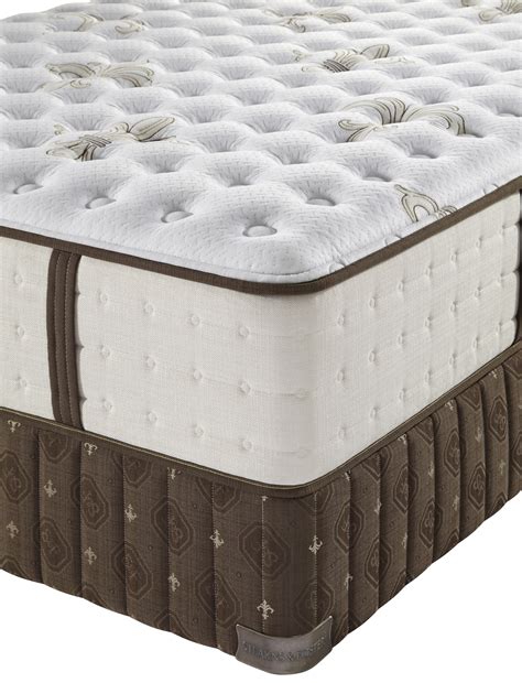 You can rest assured knowing that every stearns & foster® mattress is exceptionally crafted to help you curate the bedroom you've always wanted. Stearns & Foster Signature Coningsby Luxury Firm Mattress