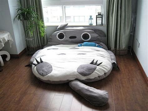 Купить на aliexpress large matelas totoro single and double bed giant totoro bed mattress cushion plush mattress pad tatami cushion beanbag 5 sizes со скидкой. My Dream Bed! A Giant Totoro Sleeping Bag/Bed - Apartment ...