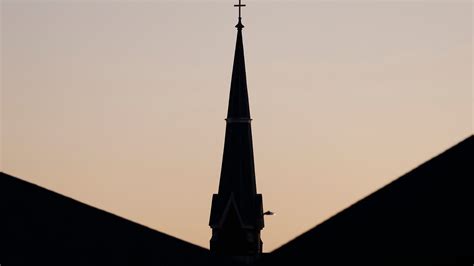 Sex Abuse In Catholic Church Over 1900 Minors Abused In Illinois