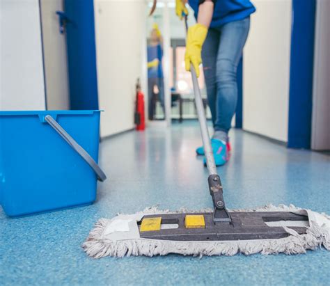 Expert Tips For Choosing The Best Commercial Cleaning Company