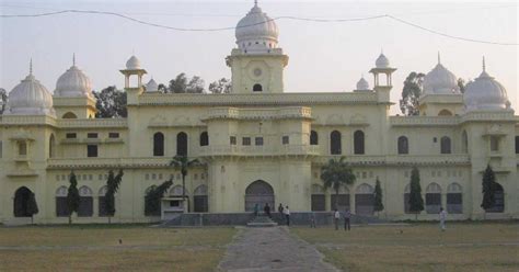 The university of lucknow or lucknow university is a public state university based in lucknow, uttar pradesh. Lucknow University releases circular barring students ...