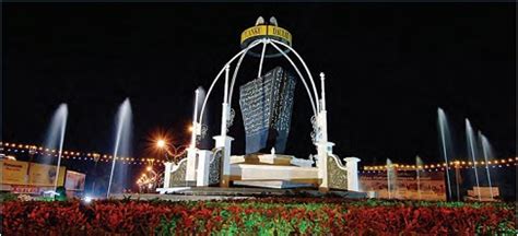 This is a granite pillar measuring 89 cm in height, 53 cm in width at the top and of 214.8 kg in weight. Interesting Place In Terengganu: Batu Bersurat Roundabout