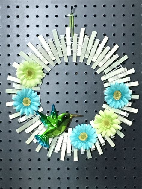 Dyi Crafts Wreath Crafts Diy Wreath Crafts To Do Clothes Pin Wreath