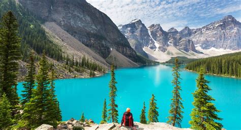 Visit Banffs Moraine Lake The Jewel Of The Canadian Rockies
