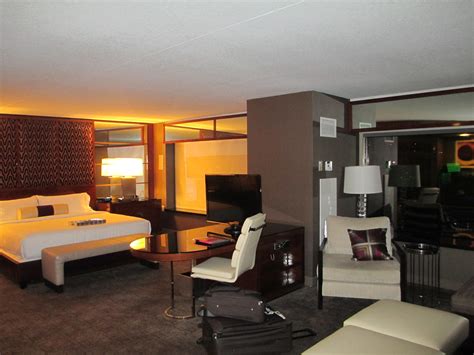 Mgm Executive King Suite