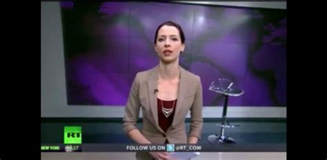 Abby Martin Host Of Rts Breaking The Set Criticizes Russia For