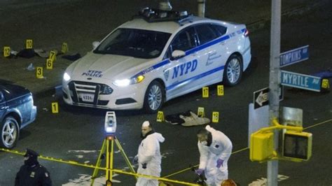 Gunman Kills Two New York Police Officers Bbc News