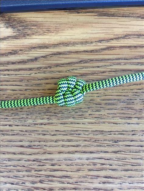 4 Knots Every Paracorder Needs To Know 1 Fun Knot Paracord Bracelet
