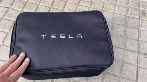 Como Poner La Bola De Remolque A Un Tesla Model 3 SR Plus YouTube