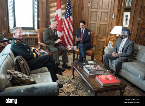Left To Right Canadian Prime Minister Justin Trudeau Hi Res Stock Photography And Images Alamy