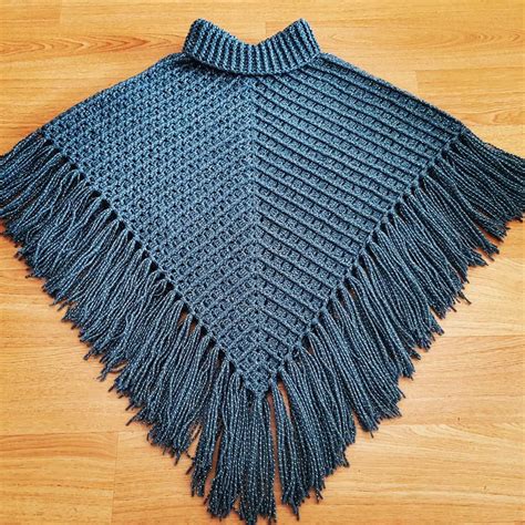 9 Beautiful Knitted Poncho Free Patterns 2021 Apronbasket Com