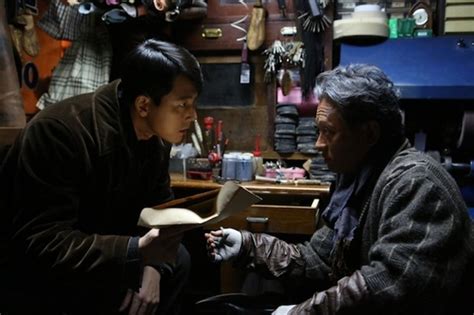 The newest member of a highly specialized unit within the korean police forces special crime department. Cold Eyes (Korean Movie) | KoreaFilm.ro