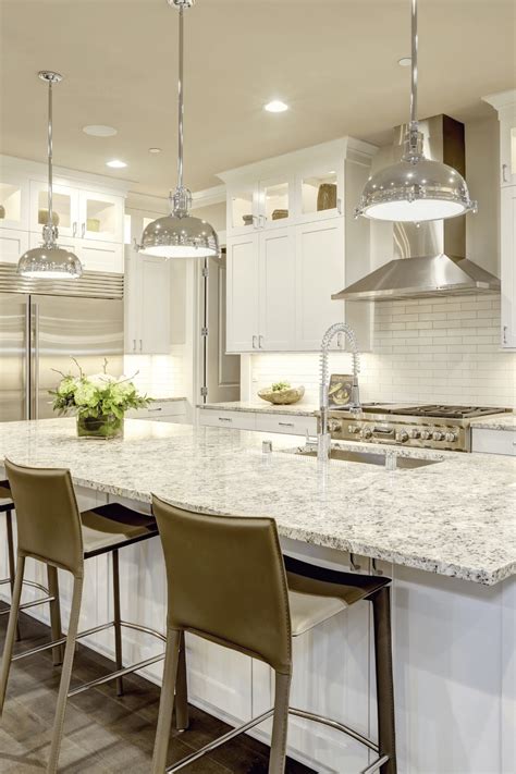 Beautiful Pendant Lights Over Kitchen Island Ideas Lifesoever In 2020