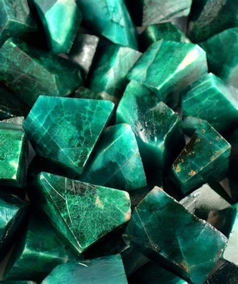 Polished Gemstone Rough 5000 Ct Green Emerald Natural Etsy In 2021
