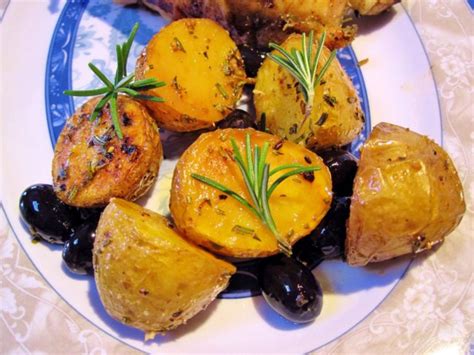 Die folgenden rezepte sind in maximal 20 minuten fix und fertig. Spanische Back-Kartoffeln - Rezept mit Bild - kochbar.de