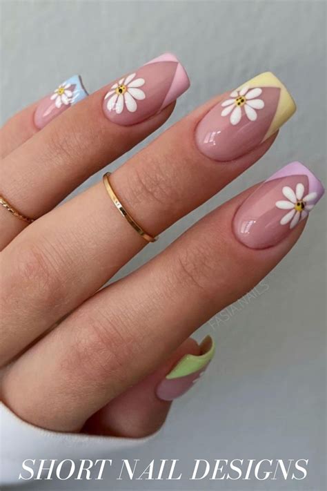 43 Cute Short Acrylic Nails Designs You Ll Want To Try